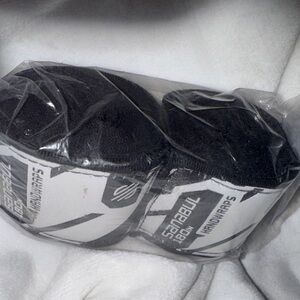 Sanabul Elastic Handwraps: The Ultimate Protection for Your Hands in Black 180"